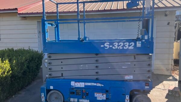 2017 Genie GS3232 Electric Scissor Lift scaled